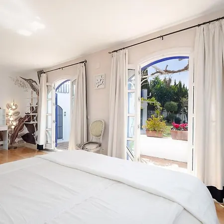 Casa Del Sol By Hostlovers